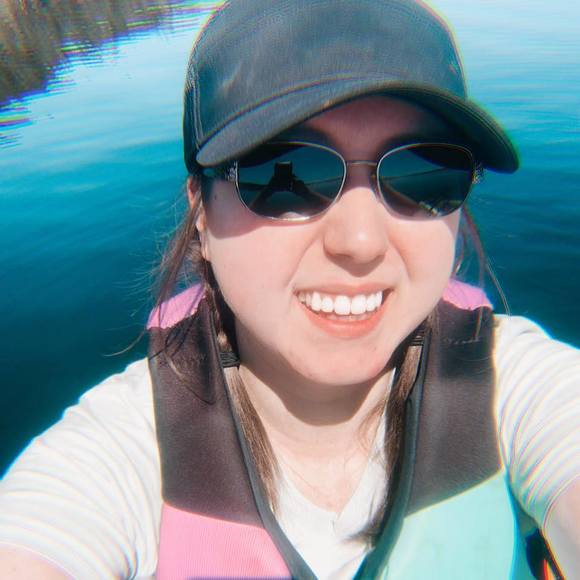 Meet your Posher, Carriann - Picture 1 of 1